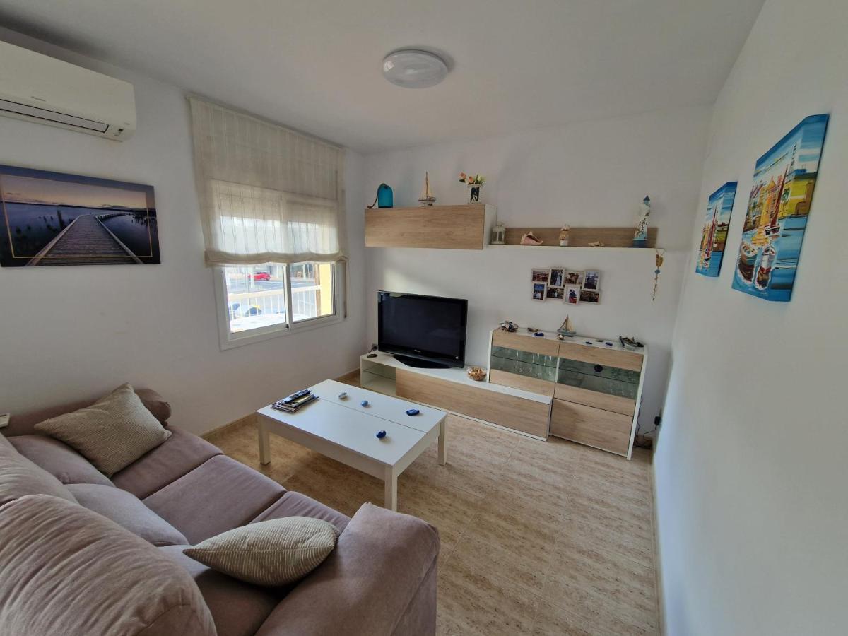 Beach Apartment Regueral カンブリルス エクステリア 写真