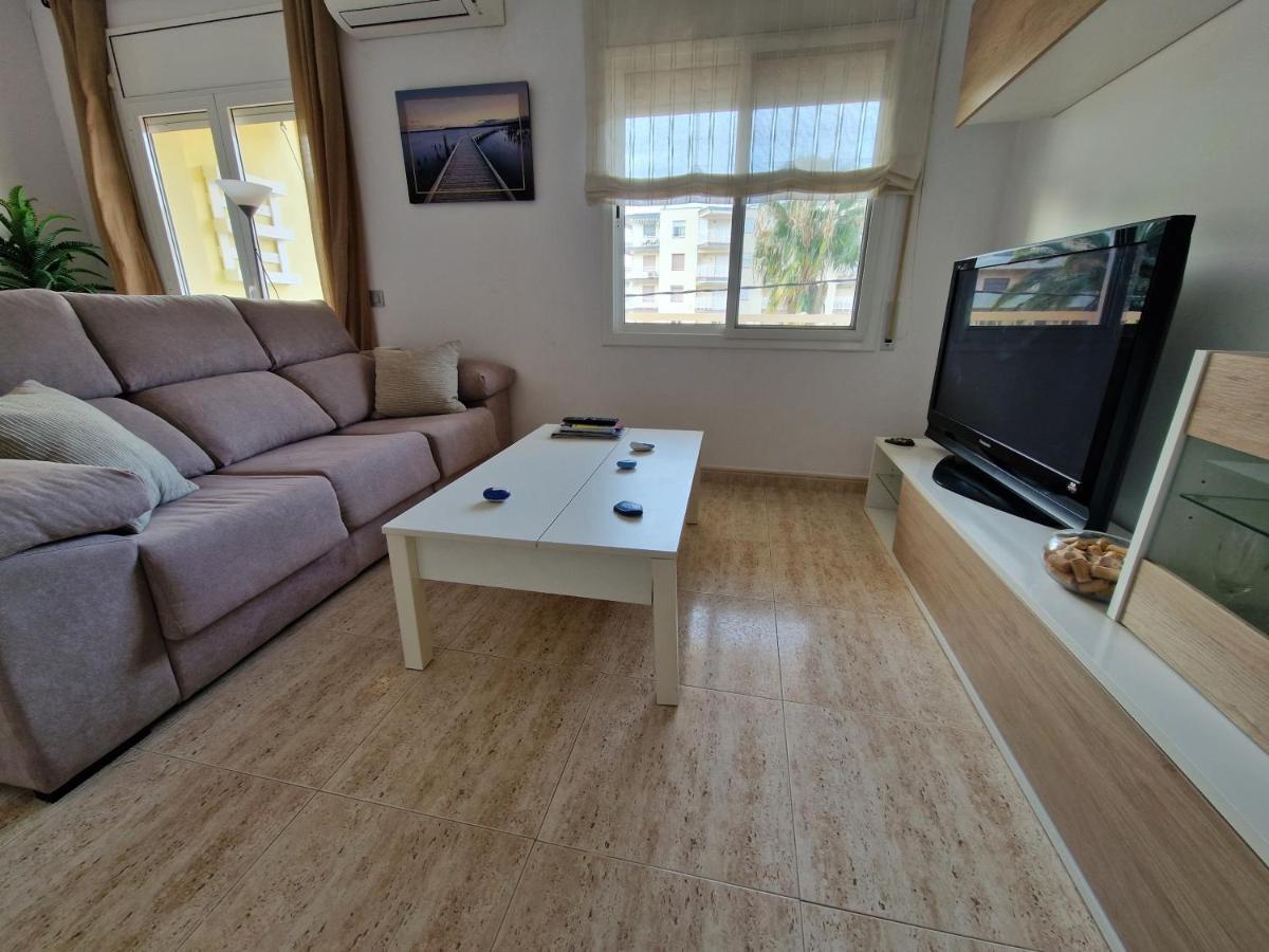 Beach Apartment Regueral カンブリルス エクステリア 写真