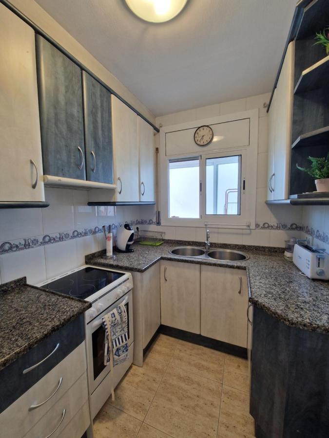 Beach Apartment Regueral カンブリルス エクステリア 写真