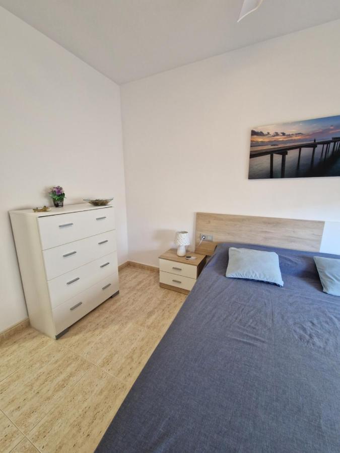 Beach Apartment Regueral カンブリルス エクステリア 写真